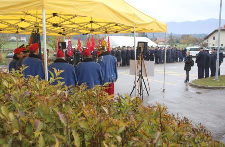 TEMELJNI KAMEN DOMA ZAŠČITE IN REŠEVANJA Z MEDGENERACIJSKIM CENTROM RAKEK 19 FOTO LJUBO VUKELIČ